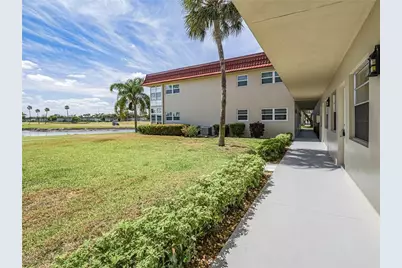 76 Royal Oak Drive, Unit #104, Vero Beach, FL 32962 - Photo 33