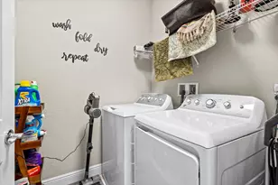 1766 NW Cataluna Cir, Port Saint Lucie, FL 34986 - Photo 39