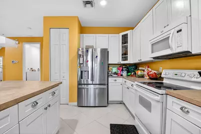 6713 Eagle Ridge Drive, Greenacres, FL 33413 - Photo 13