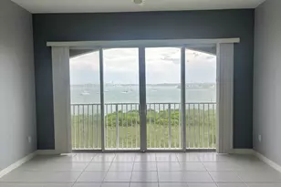 31 Harbour Isle Dr W, Fort Pierce, FL 34949 - Photo 11