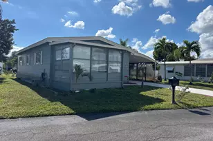 570 NE 47th Ct Lot 430, Deerfield Beach, FL 33064 - Photo 3