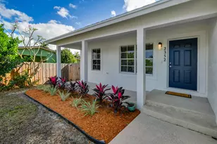 2352 SE Monroe St, Stuart, FL 34997 - Photo 5