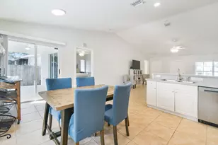 2352 SE Monroe St, Stuart, FL 34997 - Photo 13