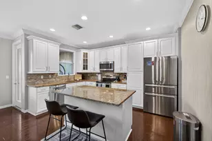 4543 Mediterranean Cir, Palm Beach Gardens, FL 33418 - Photo 3