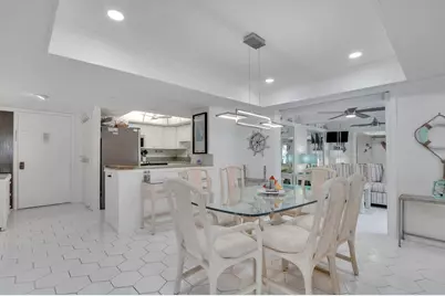 1618 Twelve Oaks Way, Unit #103, North Palm Beach, FL 33408 - Photo 5