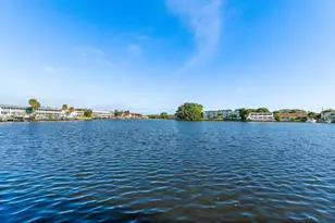 313 Lake Cir, North Palm Beach, FL 33408 - Photo 23