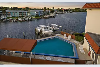 313 Lake Circle, Unit #212, North Palm Beach, FL 33408 - Photo 21