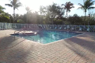 4452 Lake Tahoe Cir, West Palm Beach, FL 33409 - Photo 15