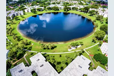 5220 Las Verdes Circle, Unit #312, Delray Beach, FL 33484 - Photo 29