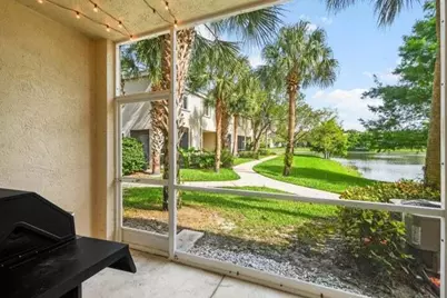 5032 Palmbrooke Circle, West Palm Beach, FL 33417 - Photo 11