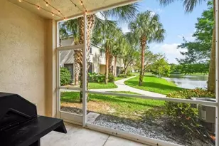 5032 Palmbrooke Cir, West Palm Beach, FL 33417 - Photo 11