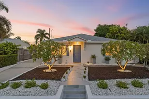 415 Maddock St, West Palm Beach, FL 33405 - Photo 1