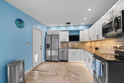 315 SW 6th Court, Boynton Beach, FL 33426 - Photo 3