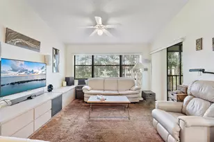 4900 Lucerne Lakes Blvd W, Lake Worth, FL 33467 - Photo 3