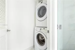 400 Sunny Isles Blvd, Sunny Isles Beach, FL 33160 - Photo 29