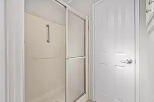 8530 Leadtree Ct, Port Saint Lucie, FL 34952 - Photo 19