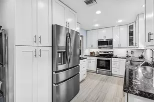 21720 Arriba Real, Boca Raton, FL 33433 - Photo 15