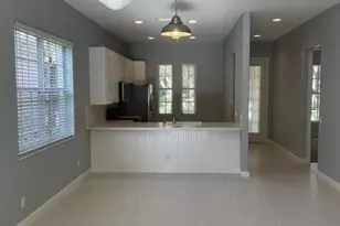 180 Paradise Cir, Jupiter, FL 33458 - Photo 5
