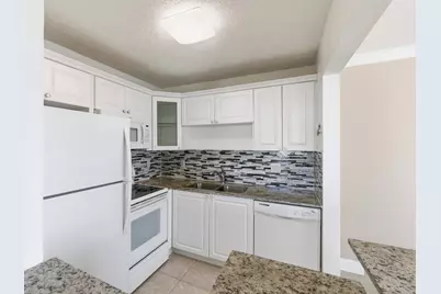 530 Horizons E, Unit #205, Boynton Beach, FL 33435 - Photo 15