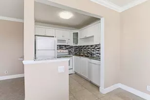 530 Horizons E Unit, Boynton Beach, FL 33435 - Photo 13