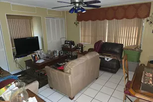 7320 Shalimar St, Miramar, FL 33023 - Photo 9