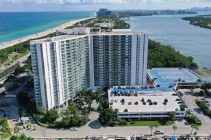 100 Bayview Dr, Sunny Isles Beach, FL 33160 - Photo 17