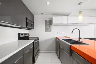 802 Euclid Ave, Miami Beach, FL 33139 - Photo 9