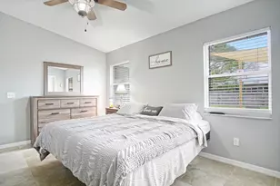 407 SW Molloy St, Port Saint Lucie, FL 34984 - Photo 19