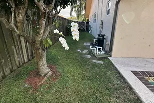 3291 SW 4th St, Deerfield Beach, FL 33442 - Photo 35