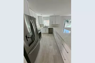 3291 SW 4th Street, Deerfield Beach, FL 33442 - Photo 15