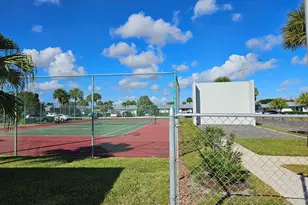 2886 Fernley Dr E Unit, West Palm Beach, FL 33415 - Photo 33