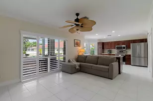 1641 S Club Dr, Wellington, FL 33414 - Photo 13