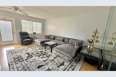 81 Markham E, Deerfield Beach, FL 33442 - Photo 15