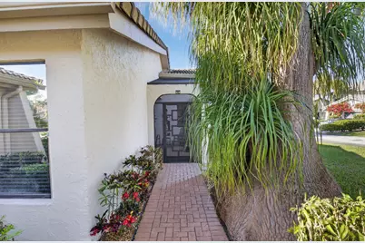 5743 Lakeview Mews Circle, Boynton Beach, FL 33437 - Photo 3