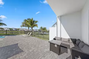 8116 Laurel Falls Dr, Boca Raton, FL 33496 - Photo 49