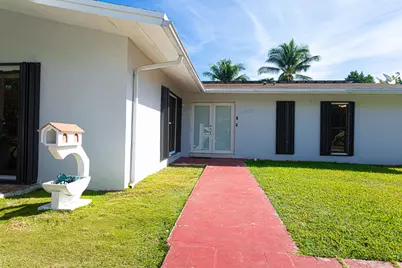 18933 SW 96th Avenue, Cutler Bay, FL 33157 - Photo 43