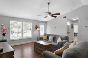 8055 Rose Marie Cir, Boynton Beach, FL 33472 - Photo 23