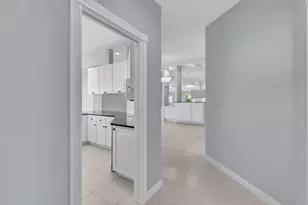 8313 Cozumel Ln, Wellington, FL 33414 - Photo 13