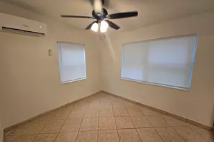 401 Seagrape Rd, Lantana, FL 33462 - Photo 5