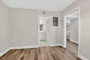 23247 Barwood Ln N, Boca Raton, FL 33428 - Photo 27