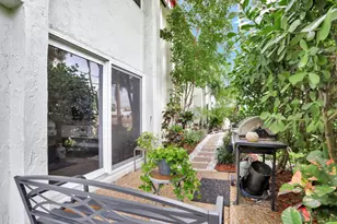 860 SE 6th Ave, Deerfield Beach, FL 33441 - Photo 25