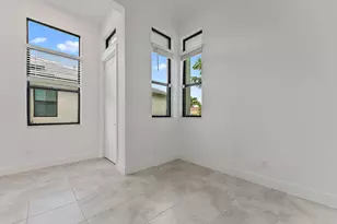 9345 SW Pepoli Way, Port Saint Lucie, FL 34987 - Photo 15