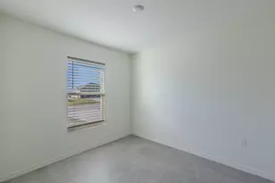 1427 SW Leisure Ln, Port Saint Lucie, FL 34953 - Photo 5