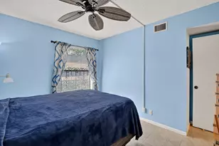 265 SE 10th St, Deerfield Beach, FL 33441 - Photo 25