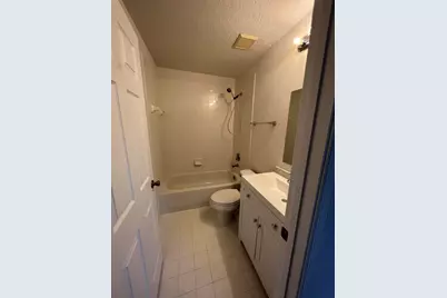 930 Summit Lake Drive, West Palm Beach, FL 33406 - Photo 17