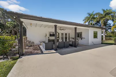 8218 S Elizabeth Avenue, Palm Beach Gardens, FL 33418 - Photo 65