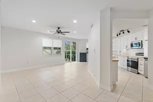 2916 Deer Creek Country Club Blvd, Deerfield Beach, FL 33442 - Photo 5