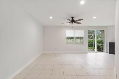 2916 Deer Creek Country Club Boulevard, Unit #2916, Deerfield Beach, FL 33442 - Photo 3