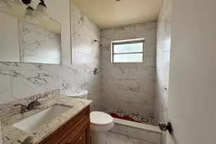 867 Caroline Cir, West Palm Beach, FL 33413 - Photo 5