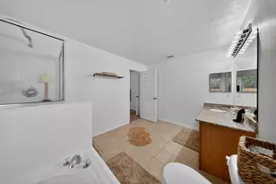 650 SW Cynthia St, Port Saint Lucie, FL 34983 - Photo 13